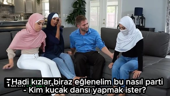 Türbanlı kızların bekarlığa veda partisi sikişle bitiyor